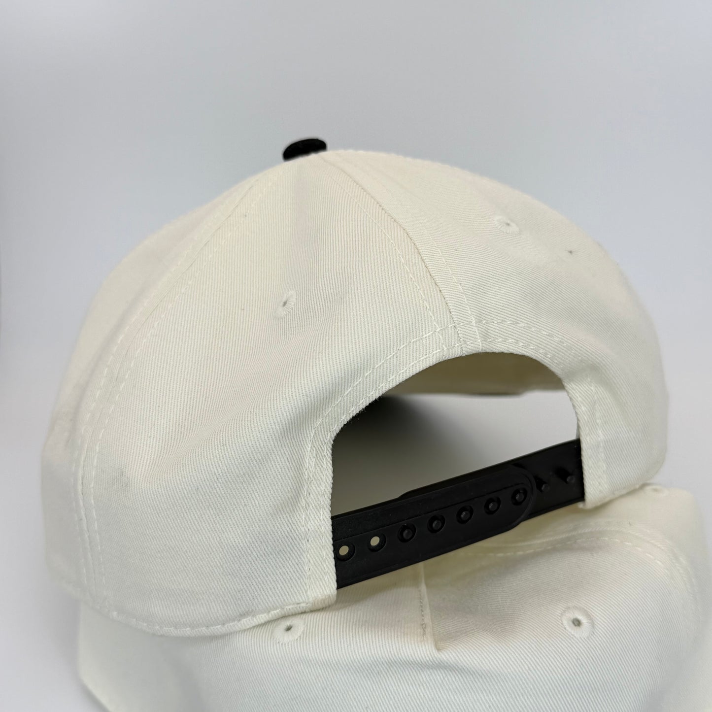 Snuffd Retro Snapback Cap - Collision Course Black